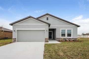 104 HIDDEN LAKE LOOP Haines City, FL 33844